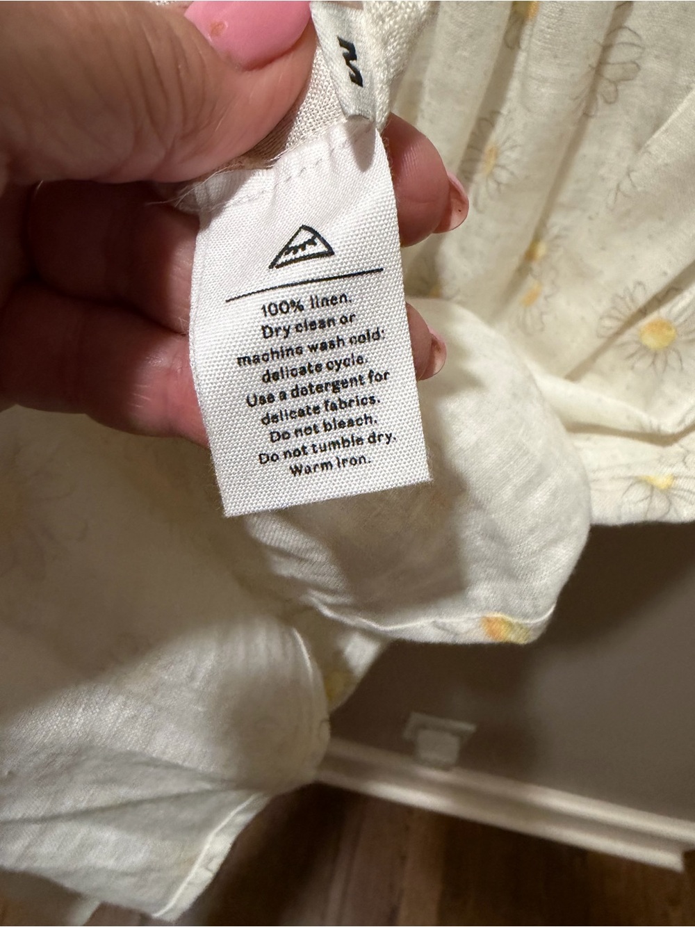 Sleeper Atlanta Off The Shoulder Linen Midi Dress Daisy Medium - Picture 3 of 11